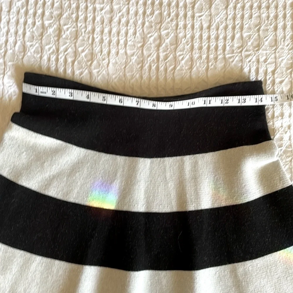 RVN Skirt Jacquard Knit Black White Stripe Women’s Sz: L
